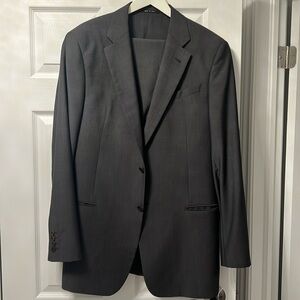 Armani Grey suit size 42 L